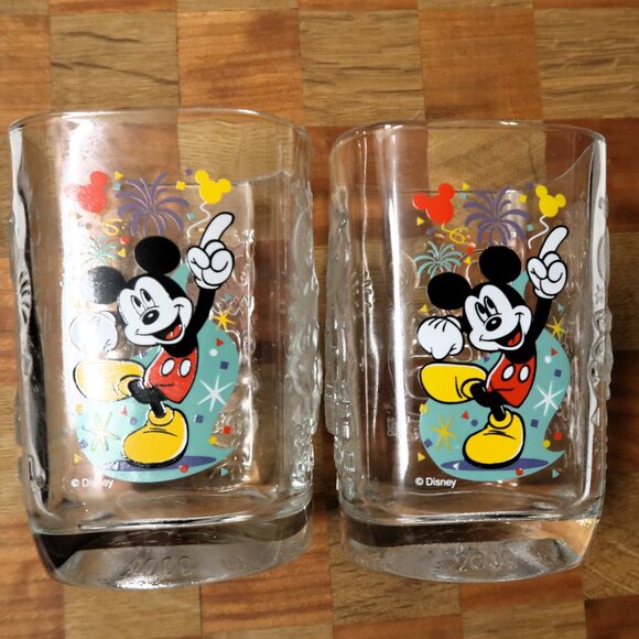 McDonalds Disney Micky Mouse Glass Cup Set of 2 Year 2000 - Picture 8 of 11